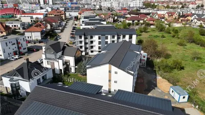 De vanzare apartament cu 2 camere decomandate si balcon etaj 1 zona Semaforului Sibiu - foto 9