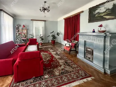De vanzare apartament cu 4 camere la etajul 1 in zona Centrului Istoric din Sibiu - Sibiu