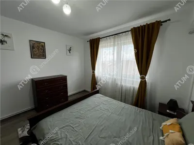 De vanzare apartament renovat cu 3 camere de 71 mp la etaj interemdiar zona Vasile Aaron din Sibiu - foto 15
