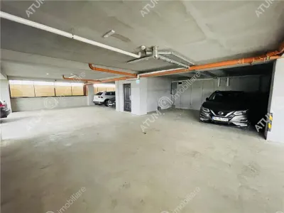 De vanzare apartament cu 2 camere decomandate cu 2 balcoane si loc de parcare in zona Calea Surii Mici - foto 20