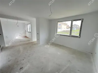 Casa de vanzare cu 3 camere 2 bai si curte libera de 170 mp situata in zona Calea Cisnadiei din Sibiu - Sibiu