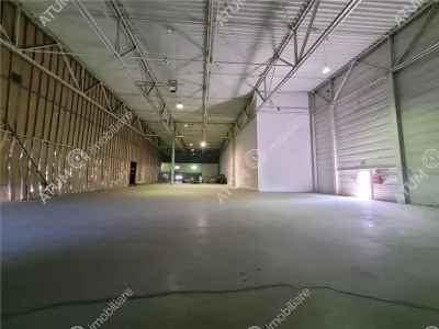Hala de inchiriat cu 2 rampe pentru descarcare in zona Industriala Vest din Sibiu - foto 3