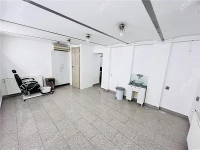 Spatiu comercial de vanzare cu suprafata de 107 mp situat in zona ultracentrala din Sibiu - Sibiu