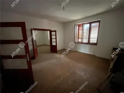 De vanzare casa cu 5 camere si 900 mp teren in zona parcul Sub Arini din Sibiu - foto 3