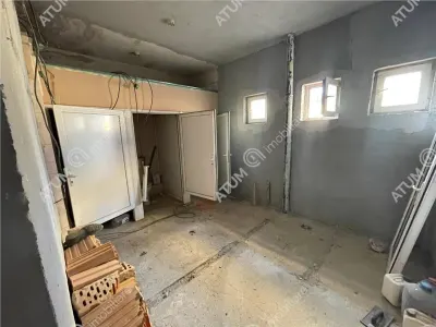 De inchiriat spatiu comercial 490 mp la etajul 1 in zona centrala din Sibiu - foto 7