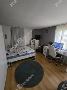 De vanzare casa individuala cu 5 camere 2 bai garaj amplasata pe teren de 290 mp situata in apropierea Mall Selimbar - foto 7