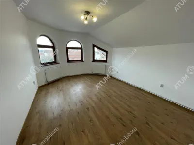 De vanzare casa individuala si 500 mp teren in zona centrala a orasului Sibiu - Sibiu