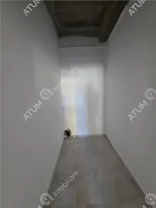Spatiu comercial de vanzare in zona Brana din Selimbar - foto 9
