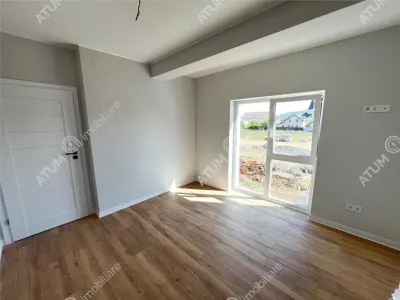 De vanzare apartament la cheie cu 3 camere gradina loc parcare zona Pictor Brana Selimbar - foto 3