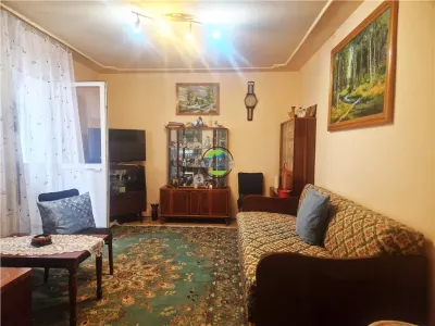VEST - Eremia Grigorescu - Apartament 3 camere de Vanzare - foto 9