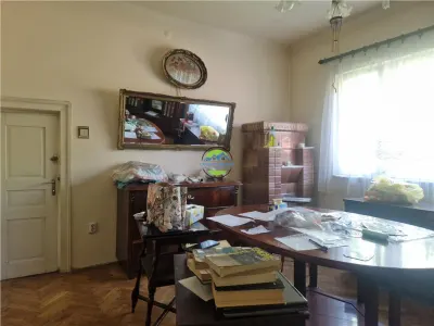 Semicentral - Imobil de Vanzare - foto 9