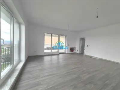 Casa noua Cetate pozitie deosebita, 300000 euro - foto 9