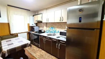 Apartament 3 camere ,Centru,et.4/10,78000 euro - foto 8