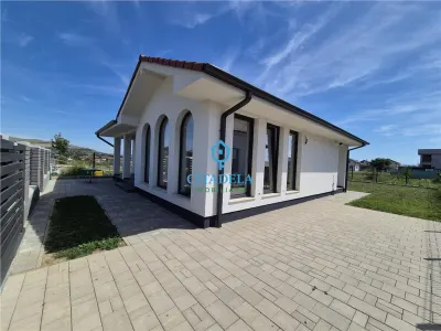 Casa Alba Micesti ,toate utilitatile ,160000 euro - Alba Iulia