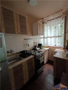 De vanzare apartament cu 3 camere - Micro 15 - foto 6