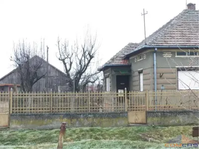 Casa de vanzare in Boghis - foto 3