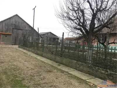 Casa de vanzare in Boghis - foto 4