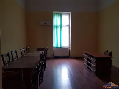 Spatiu central de inchiriat - 50 mp - Satu Mare