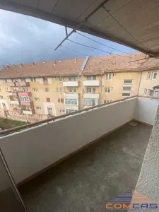 Apartament 2 camere decomandat, zona Centrala - foto 1
