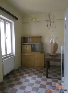 De vanzare apartament 3 camere in asociatie - foto 4