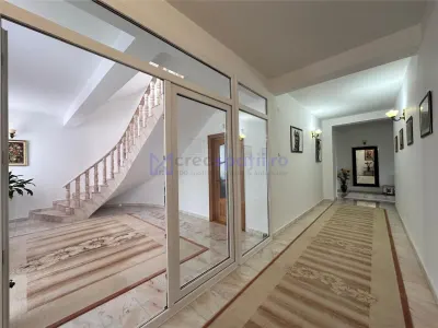 Vila Targu Neamt, Veniamin Costache, 642mp - foto 16