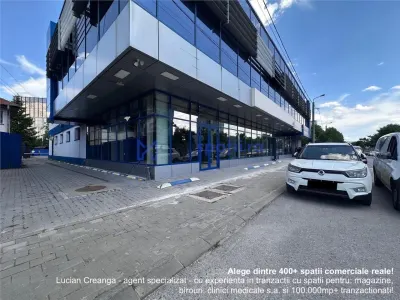 Spatii comerciale vitrate parter, centru Iasi, de la 440mp la 880mp - Iasi