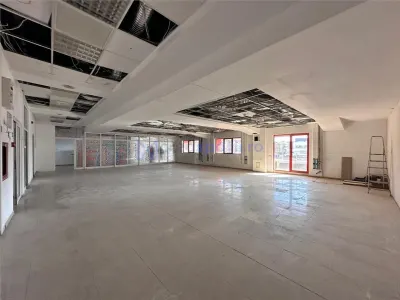 Spatii birouri, retail, str. Niciman semicentru de la 10mp la 300mp - foto 14