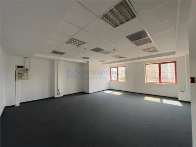 Spatii birouri, retail, str. Niciman semicentru de la 10mp la 300mp - foto 17