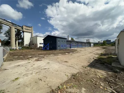 Hala Iasi CUG, de la 300mp la 944mp, langa Vama Iasi, Kaufland - foto 11
