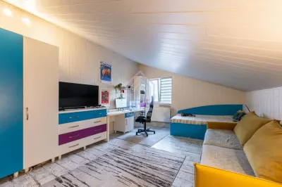 Apartament cu 3 camere ultracentral 81 mp - mobilat si utilat - foto 8