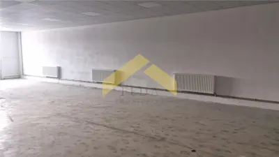 Spatiu comercial 400mp de inchiriat Ineu - foto 13