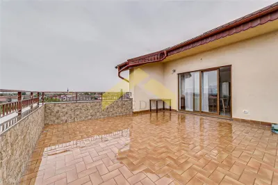 Apartament cu 3 camere tip Penthouse de vanzarezona Bujac - foto 7