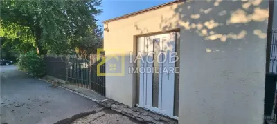 Spatiu comercial/birouri/cabinet kinetoterapie/cosmetic zona Banca Naționala Bacau - Bacau