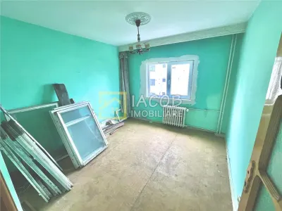 Str. Neagoe Voda, 3 camere, etaj 3, Bacau - foto 5