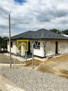 Case de vanzare Margineni, Bacau - Margineni