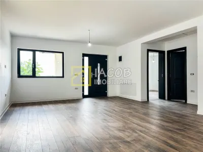 Case de vanzare Margineni, Bacau - foto 11