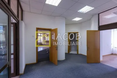 Spatiu comercial P+1, Buhusi, central, jud Bacau - foto 11