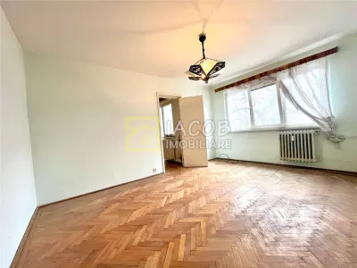 Apartament 3 camere, str. Stadionului, etaj 2 - foto 7