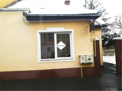Casa de vanzare - foto 1