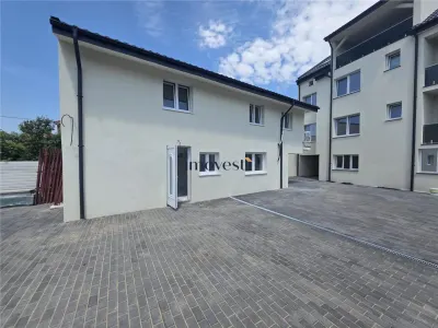Apartament la Casa semifinisat P+M Titulescu - Satu Mare