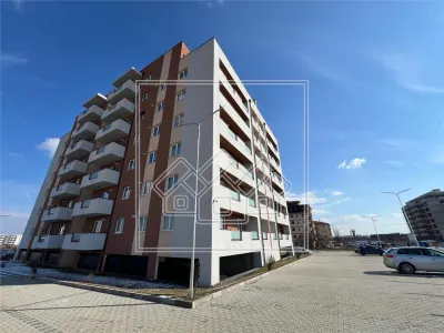 Ap. semidecomandat, 3 camere, 69,45 mpu, bloc nou, lift - foto 13