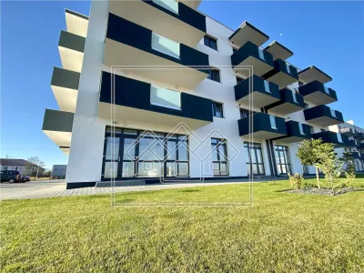 Spatiu comercial in zona Calea Surii Mici - 259 mp utili - foto 13