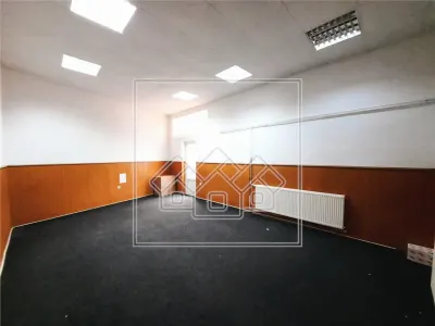 Spatiu de birouri - cladire integrala - curte 50 mp - Centru - foto 6