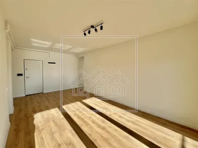 Ap.2 camere, etaj 1/2, intabulat, finisat la cheie - terasa 14 mp - Sibiu