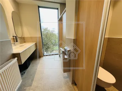 Spatiu de birouri 2000 mp, facilitati de top - zona Piata Cibin - foto 14