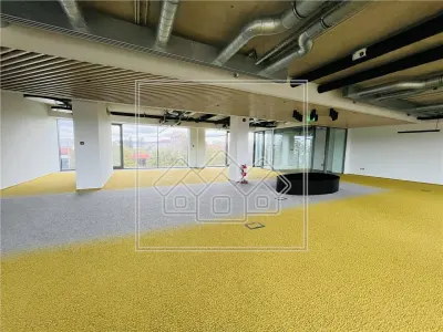 Spatiu de birouri 2000 mp, facilitati de top - zona Piata Cibin - foto 18