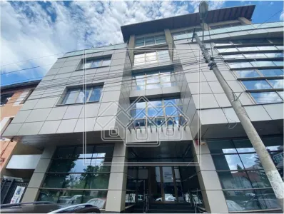 Spatiu de birouri finisat la cheie, 150 mp, Zona Hipodrom - foto 14