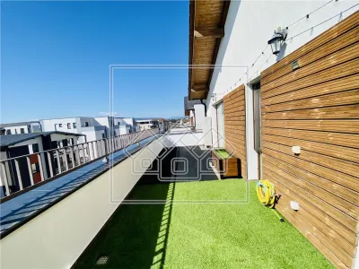 Penthouse mobilat si utilat modern cu terasa de 40 mp - foto 13