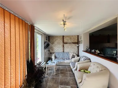 Casa tip duplex, cu 3 camere, 116 mp utili, teren de 403 mp - foto 3