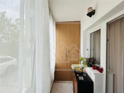 Ap spatios, mobilat si utilat, 3 camere, 2 balcoane, 2 parcari - foto 17